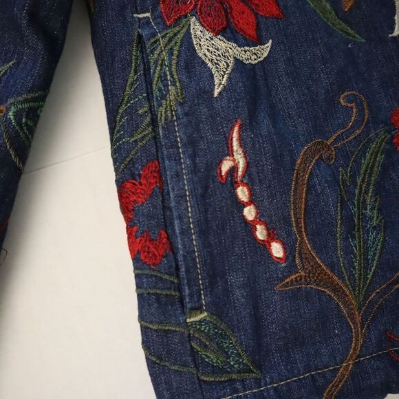Chico's Women's Sz 2 (L/12) Multi Floral Embroidered Lined Denim Jacket $159 - Picture 13 of 15